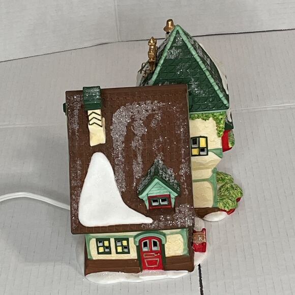 Dept. 56 North Pole Series "Glacier Gazette" Heritage Village - Picture 9 of 11